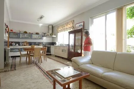 Casa Da Cidade De Loule Guest house